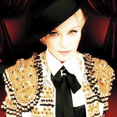 دانلود موزیک ویدئو جدید Madonna به نام Living For Love